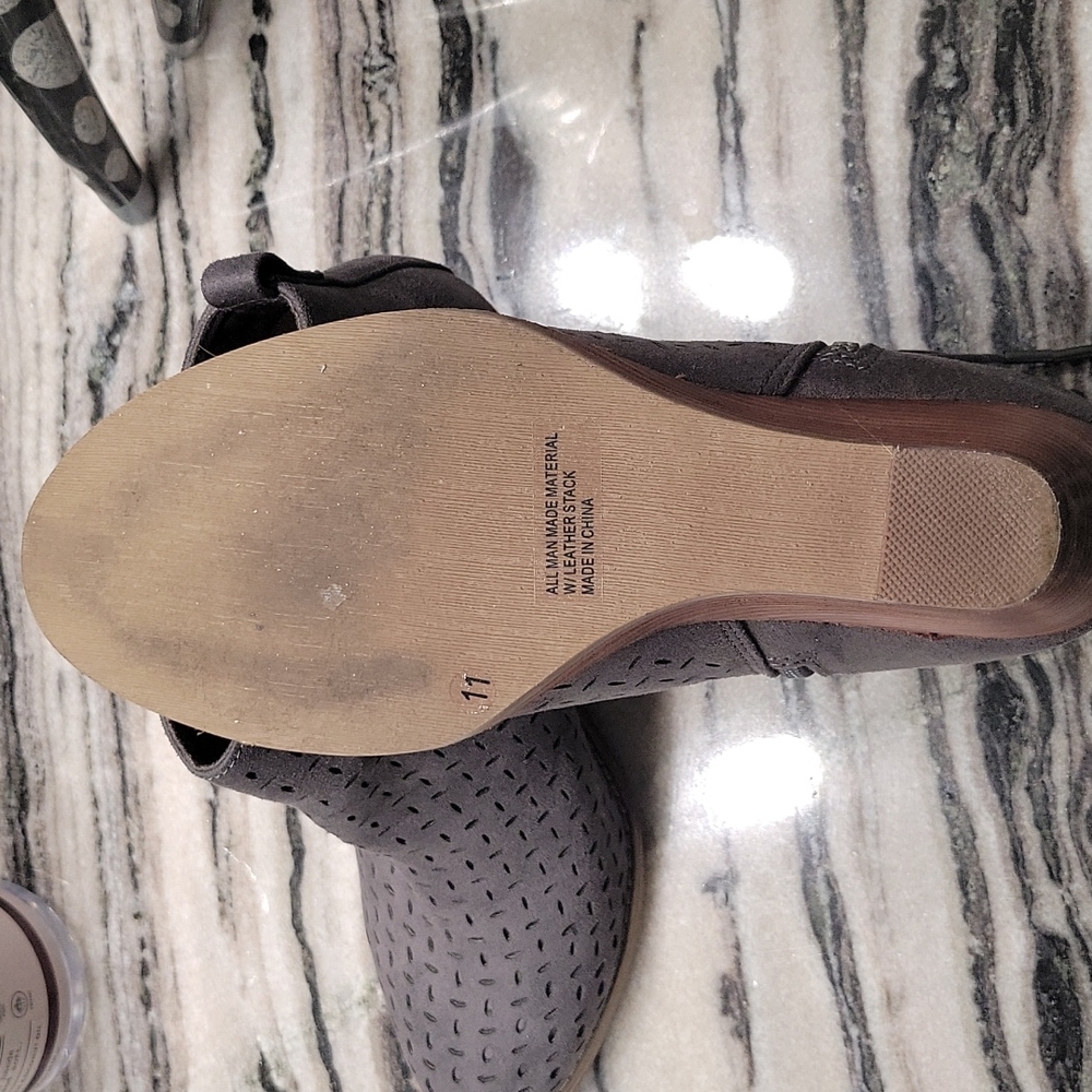 Wedge booties - Picture 3 of 4